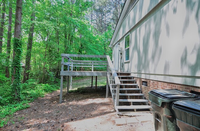 Building Photo - 106 Forsyth Dr