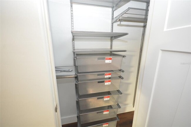 Building Photo - 3006 Vine St