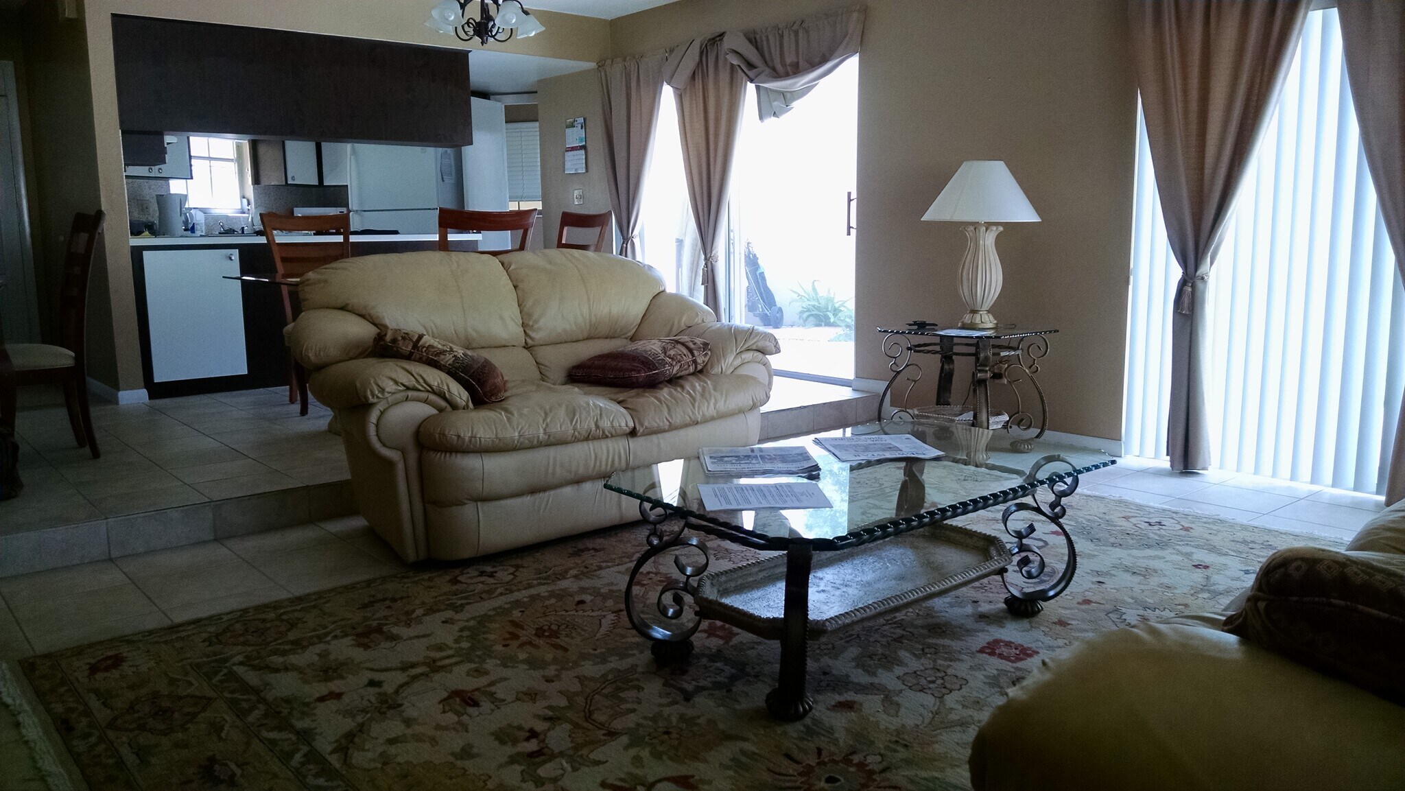 living - 3 E Greens Cir