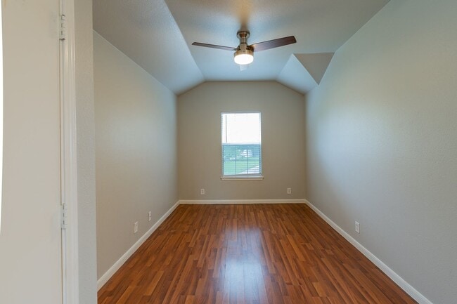 Building Photo - 1202 Still Meadow Dr