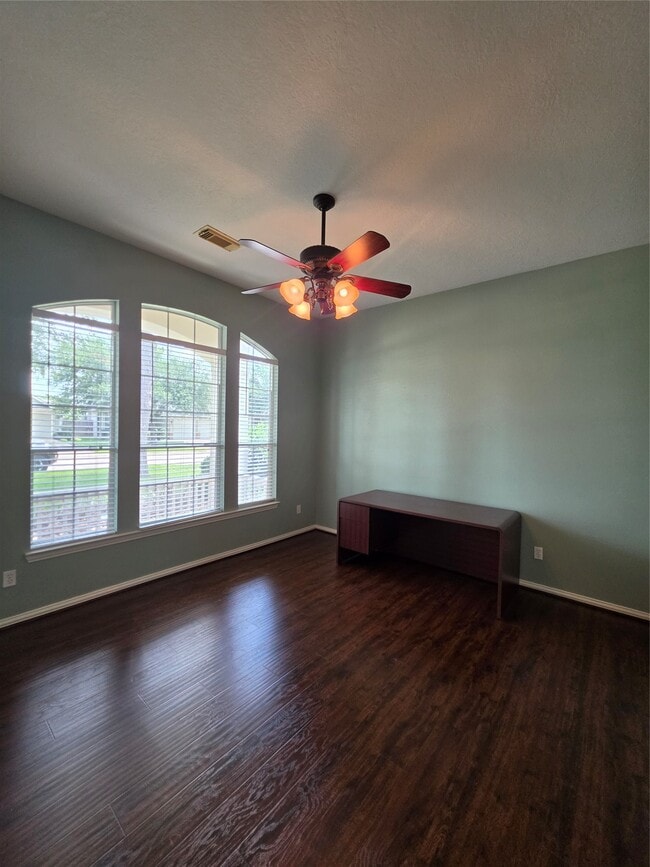 Building Photo - 18823 Brighton Trail Ln