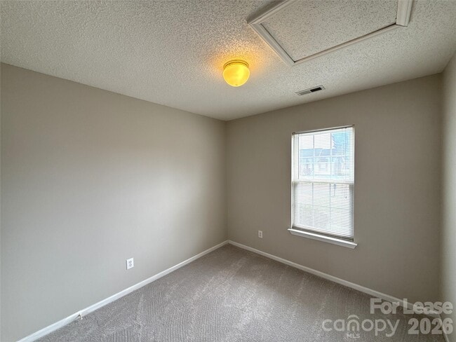 Building Photo - 1511 Hudson Graham Ln