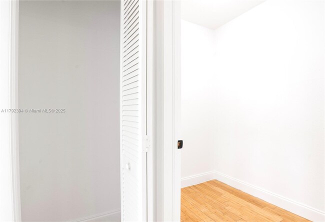 Building Photo - 8080 Tatum Waterway Dr