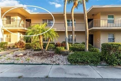 Building Photo - 6999 W Country Club Dr N