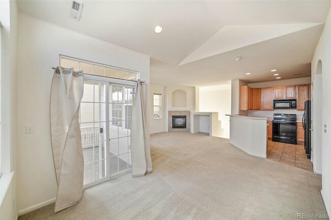 Building Photo - 361 Granby Way