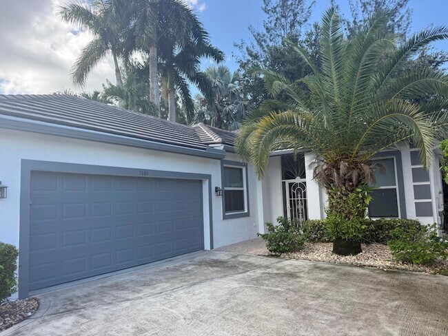 Building Photo - 7684 Doubleton Dr