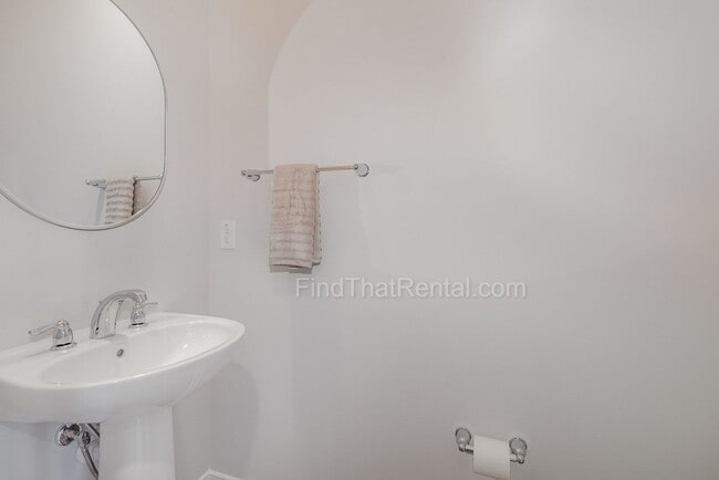 Building Photo - Newly Built Home w Large Island in Open Kitchen Design, 2-Car Garage, Bedroom-Level Laundry, Gas ...