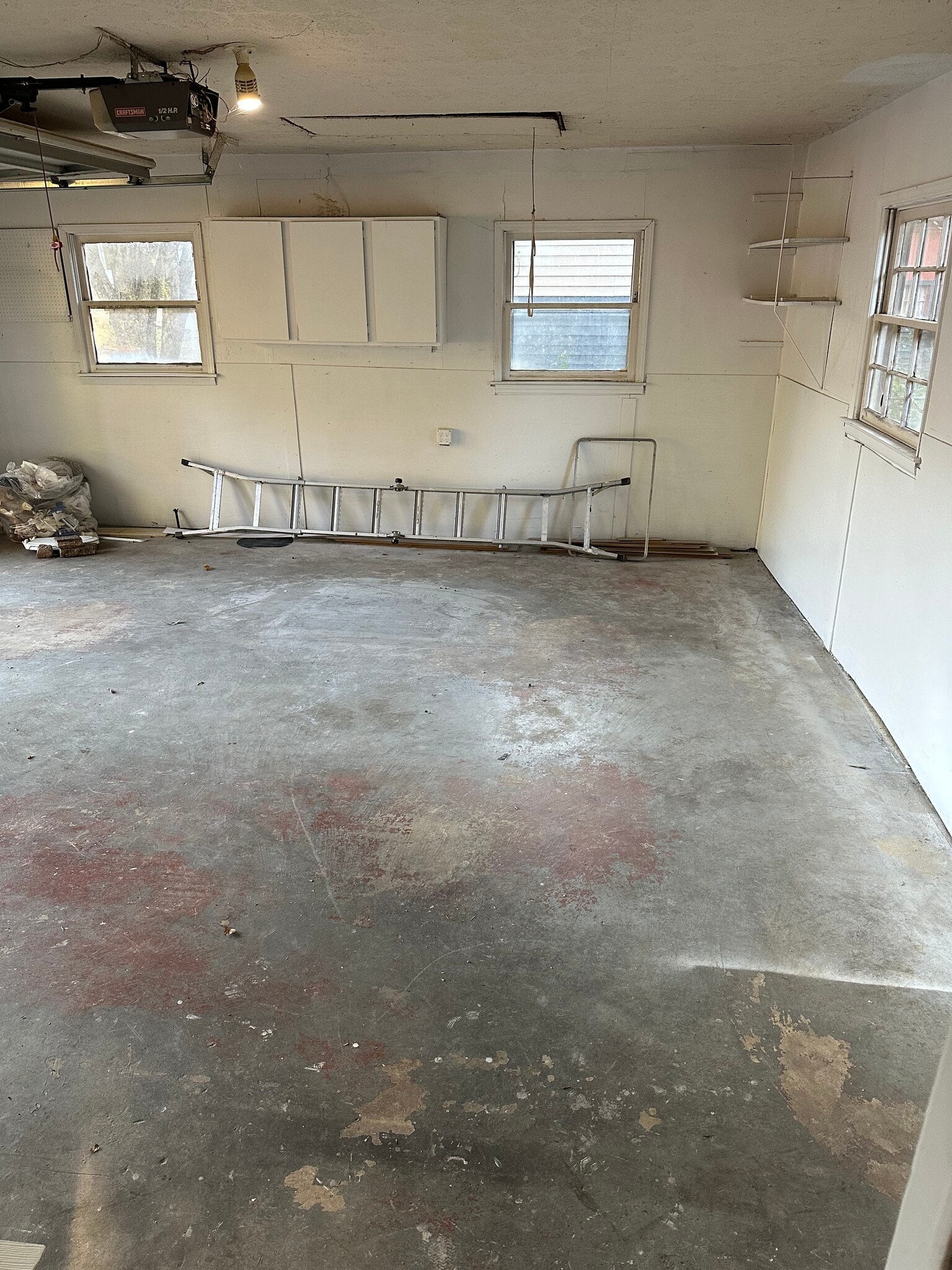 Main garage 1 - 2848 Rex Rd