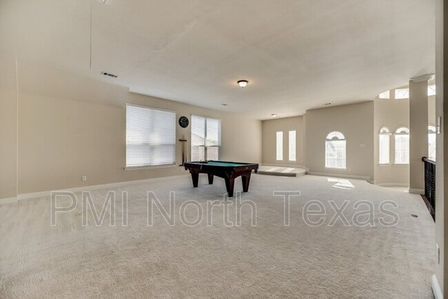 Building Photo - 9716 Lance Dr