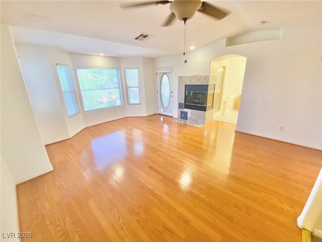 Building Photo - 8412 Bay Crest Dr