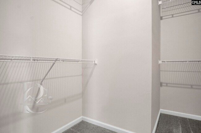 Building Photo - 807 Spring Cress Dr