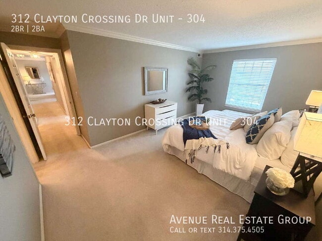 Building Photo - 312 Clayton Xing Dr