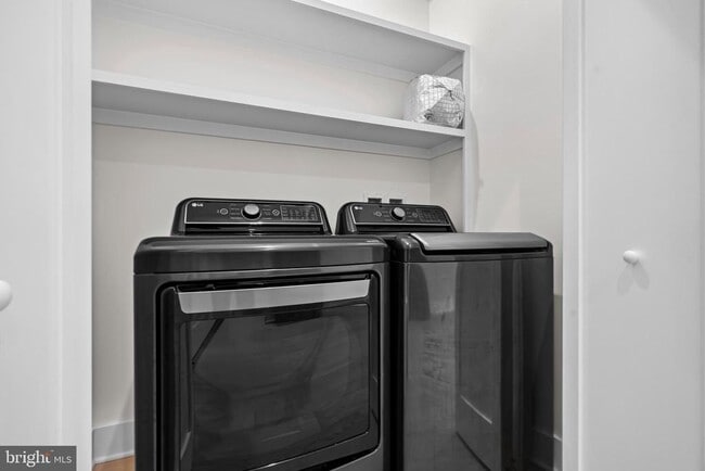 Building Photo - 4246 15th St N