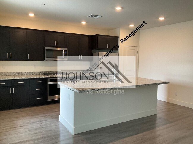 Building Photo - 994 Osprey Dr