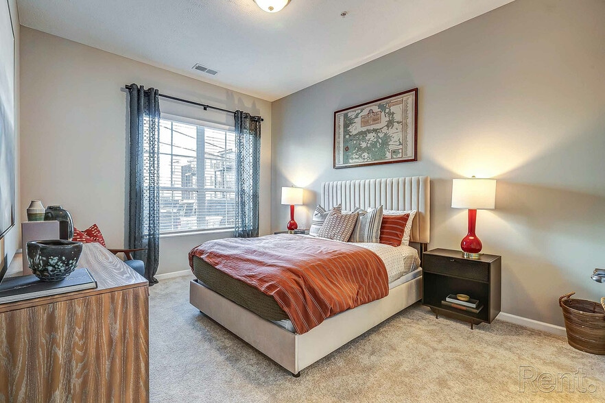 100058887_hdp_kendallpark_flpn1_bed3 - Kendall Park