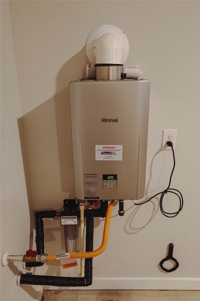 Building Photo - 8606 Blueberry Ash St