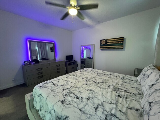 Building Photo - Ranch Style Home Here In the Heart of Perris