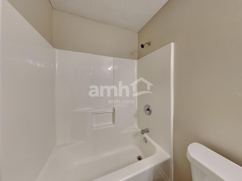 Building Photo - 3391 Hard Creek Ln