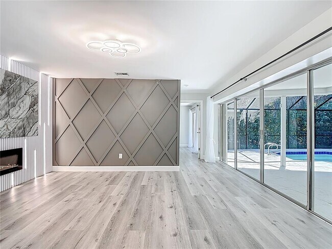 Building Photo - 620 N Barfield Dr