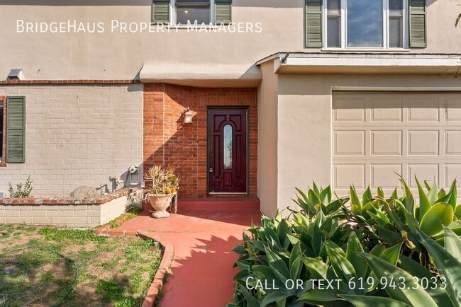 Building Photo - 4739 Hillcrest Ave