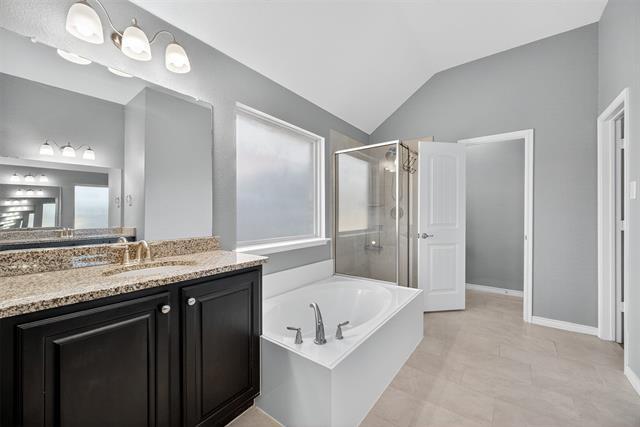 Building Photo - 4701 Bungalow Dr