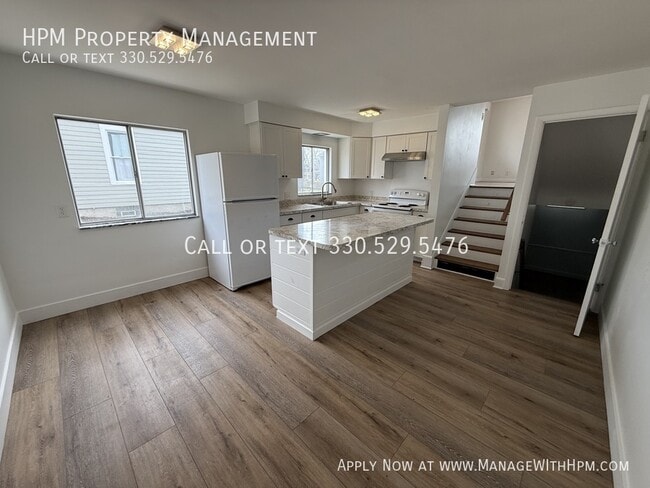 Building Photo - 15 W York St