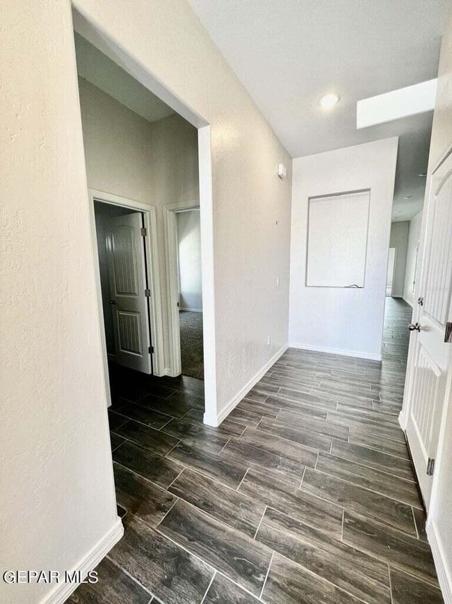 Building Photo - 13652 Glen Vista Ln