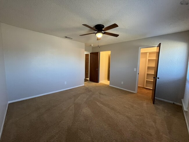 Building Photo - 5417 Pebblestone Dr