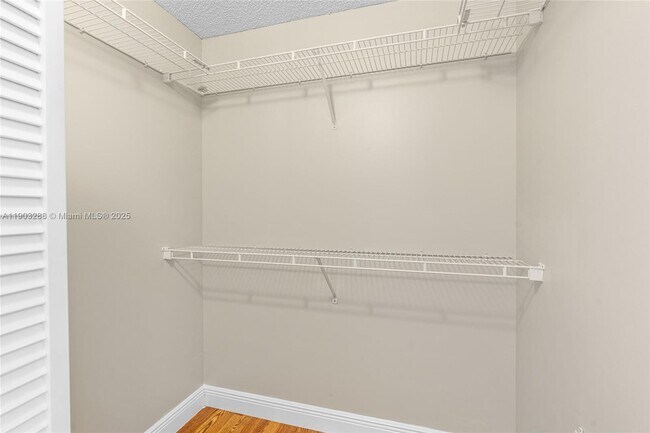 Building Photo - 4490 Foxtail Ln