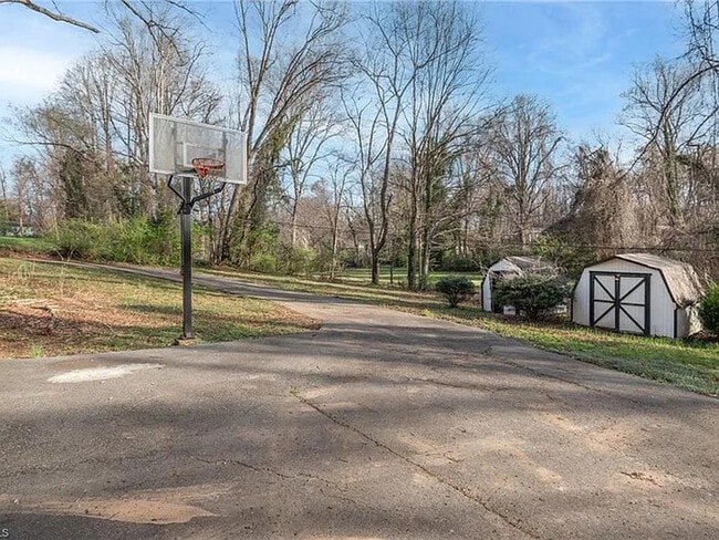 Building Photo - Earn Wealth While Leasing - Like a Homeowner - Lease to Own