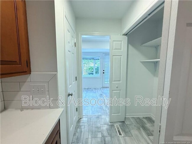 Building Photo - 155 S Ashe St