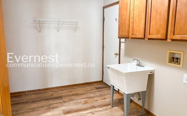 Building Photo - 4369 Houser Dr