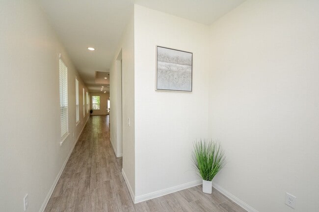 Building Photo - 18134 Sonresa Wy