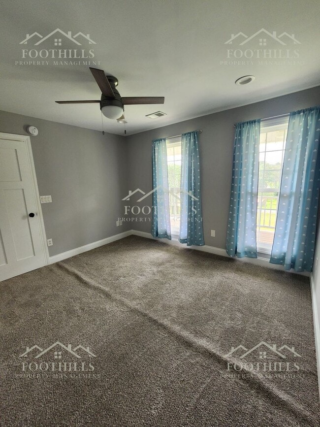 Building Photo - 128 Hudgins Lake Rd