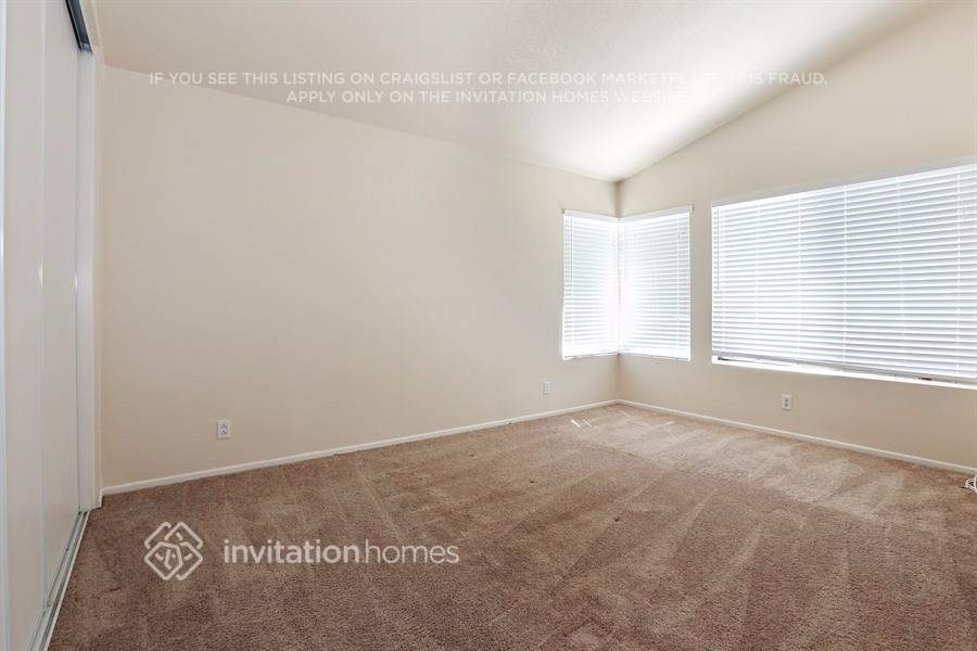 Building Photo - 38129 Miramonte Ave