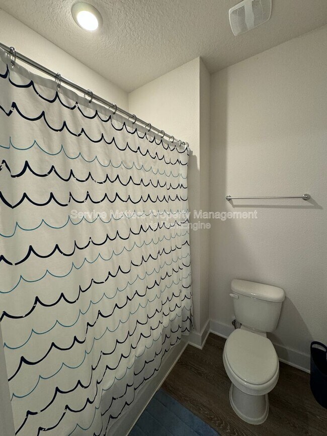 Building Photo - 5772 Danbury Blvd