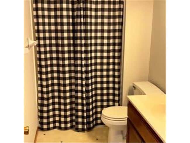 Building Photo - 515 1st St N