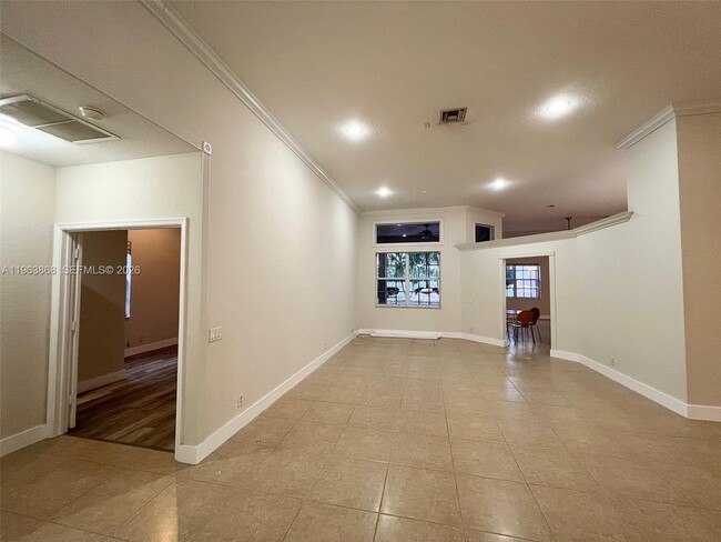 Building Photo - 1210 Leeward Way