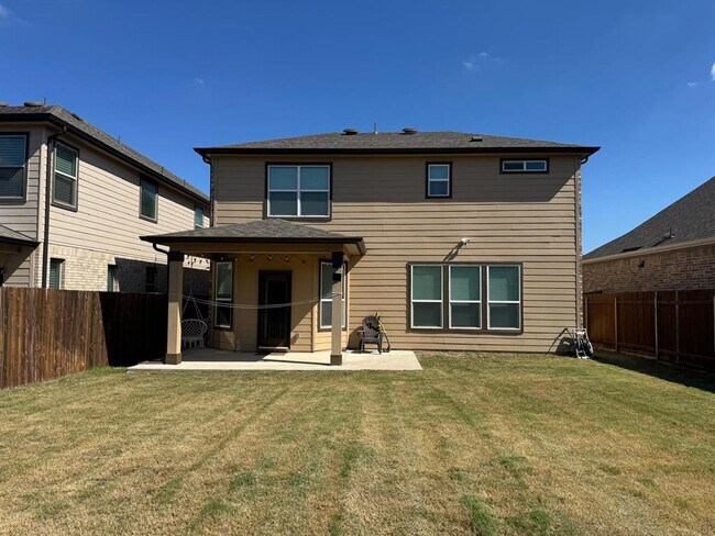Building Photo - 505 Weizenbock Ln