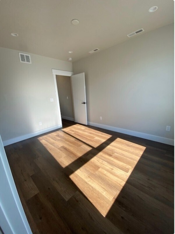 Building Photo - 433 E 2100 S