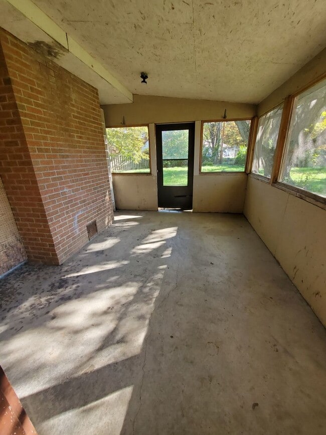 Building Photo - LEASING FOR AUGUST 2026