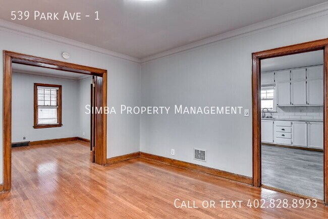 Building Photo - 539 Park Ave