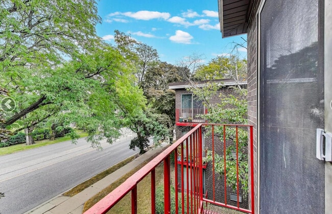 Building Photo - 8500 Skokie Blvd