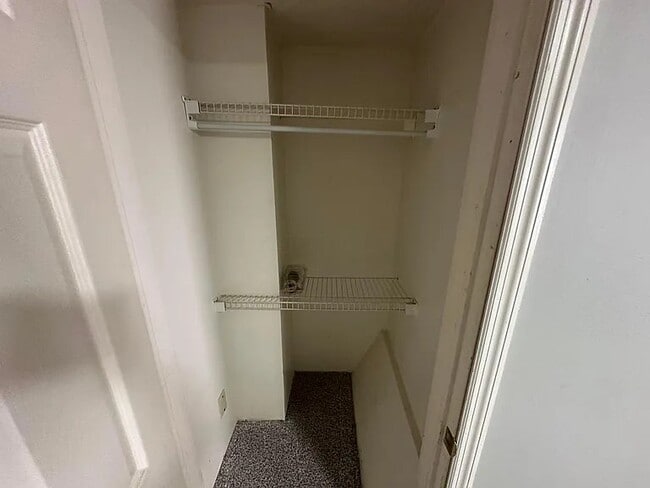 Building Photo - 987-989-989 Oregon Ave