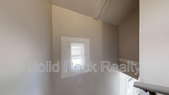 Building Photo - 811 N Wahsatch Ave