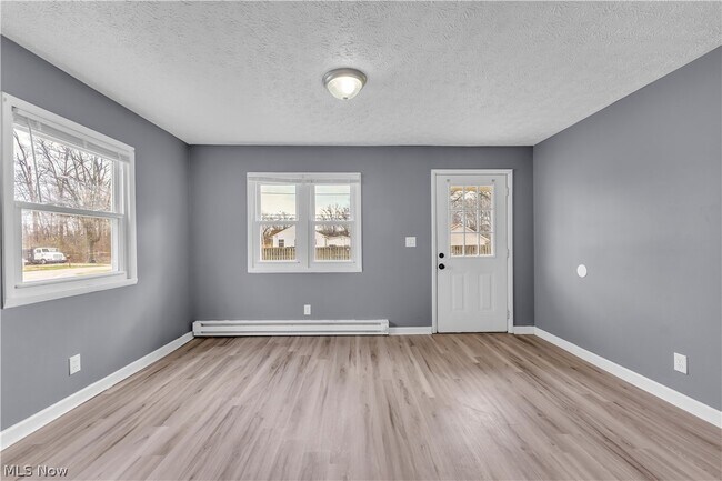 Building Photo - 1771 E 37th St