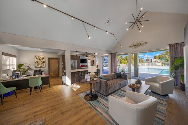 Building Photo - 2809 N Course Dr