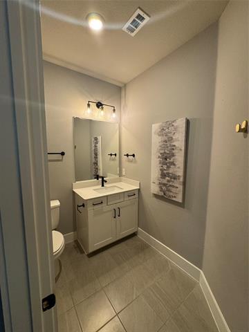 Building Photo - 1520 Winchester Dr