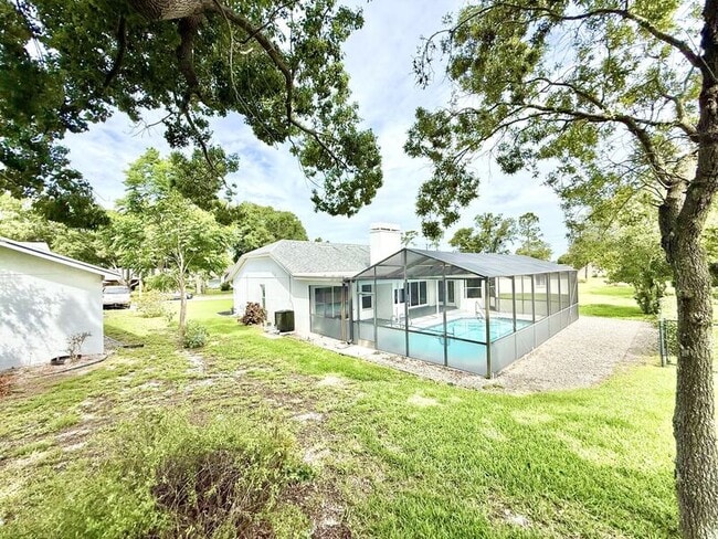 Building Photo - 13642 Dunwoody Ct