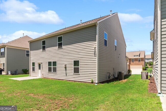 Building Photo - 5467 Fountainhead Ln